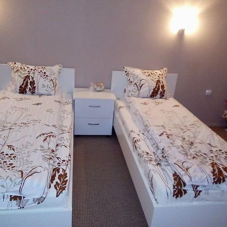 Probistip Kafana "Kaj Zoki" Bed & Breakfast エクステリア 写真